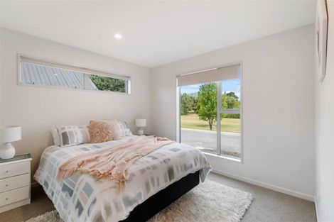 Photo of property in 3 Glenbarr Lane, Broomfield, Christchurch, 8042