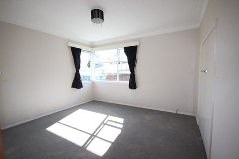 Photo of property in 3 Graham Place, West End, Palmerston North, 4410