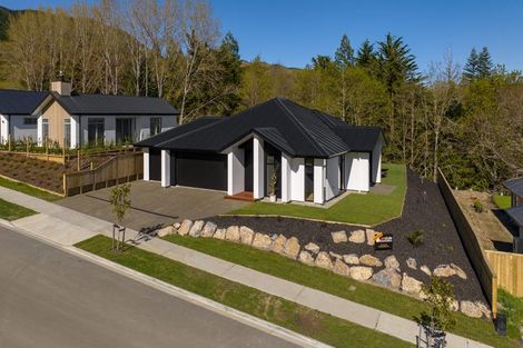 Photo of property in 86 Sunningdale Drive, Stoke, Nelson, 7011