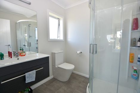 Photo of property in 12 Fantail Avenue, Carterton, 5713