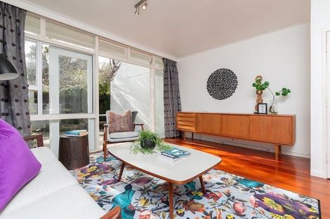 Photo of property in 2/55a Hepburn Street, Freemans Bay, Auckland, 1011