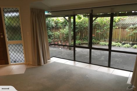 Photo of property in 18 Hyatt Grove, Greenmeadows, Napier, 4112