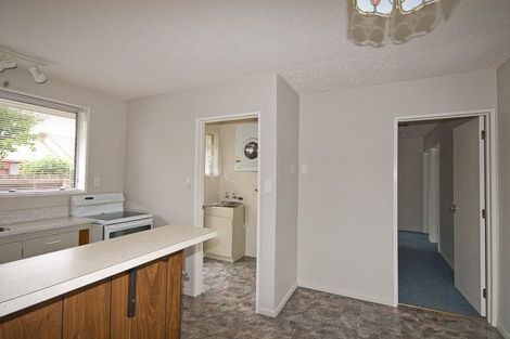 Photo of property in 2/42 Chipping Lane, Redwood, Christchurch, 8051