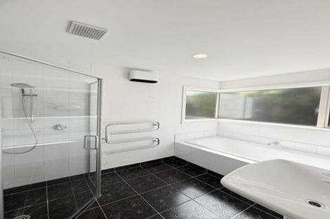 Photo of property in 5 Royal Elm Lane, Bryndwr, Christchurch, 8053