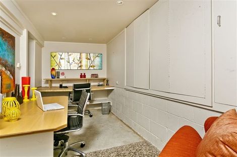 Photo of property in 6 Da Vinci Place, West Harbour, Auckland, 0618