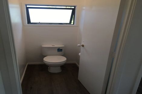 Photo of property in 2/128 Manuka Road, Bayview, Auckland, 0629