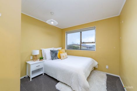 Photo of property in 2/35 Shanly Street, Brown Owl, Upper Hutt, 5018