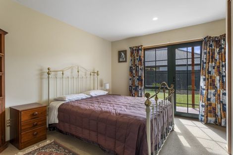 Photo of property in 5 The Stables, Woodend, 7610