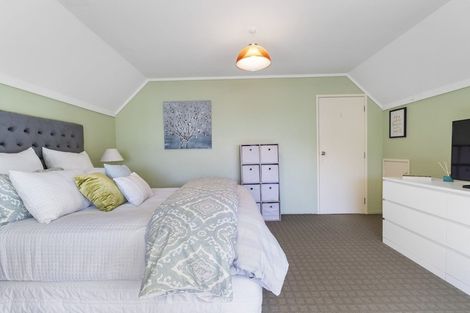 Photo of property in 69b Hattaway Avenue, Bucklands Beach, Auckland, 2012