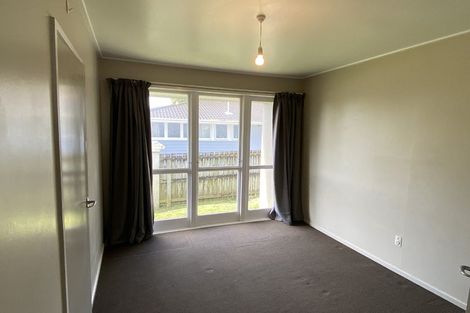 Photo of property in 9 Huia Street, Waiuku, 2123