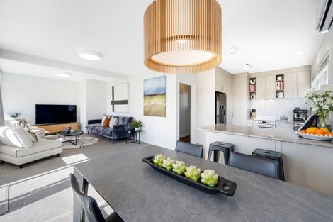 Photo of property in 41 Seymour Road, Mellons Bay, Auckland, 2014