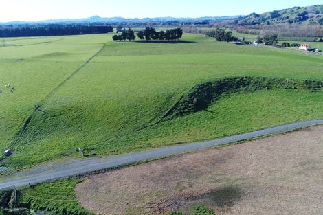 Photo of property in 671 Cornwall Road, East Taratahi, Carterton, 5887