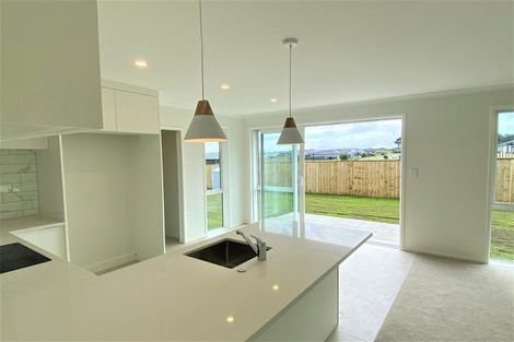 Photo of property in 57 Mclarin Road, Glenbrook, 2681