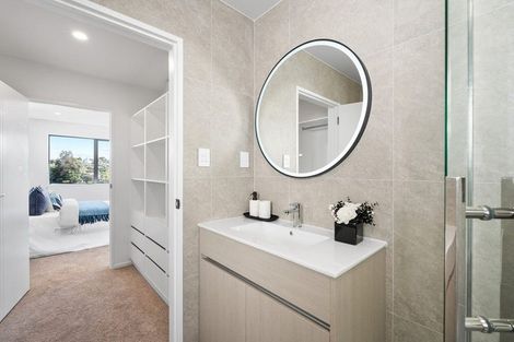 Photo of property in 144a Oaktree Avenue, Browns Bay, Auckland, 0630