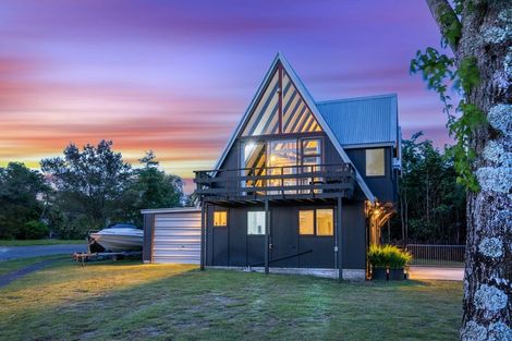 Photo of property in 4 Ngatau Street, Omori, Turangi, 3381