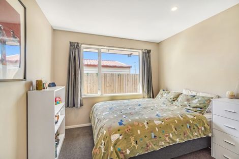 Photo of property in 5 Cossar Street, Burwood, Christchurch, 8083