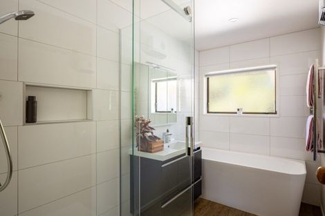 Photo of property in 223 King Road, Inglewood, 4386