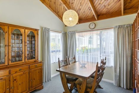 Photo of property in 38a Poplar Avenue, Raumati South, Paraparaumu, 5032