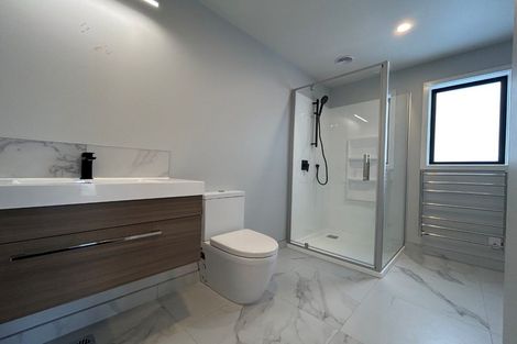 Photo of property in 28 Koreke Close, Kenepuru, Porirua, 5022