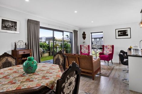 Photo of property in 4 Bianca Crescent, Stratford, 4332