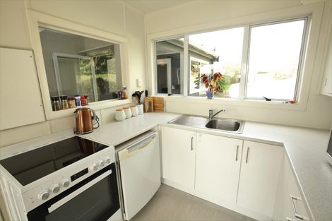 Photo of property in 25a-d Tireti Road, Titahi Bay, Porirua, 5022