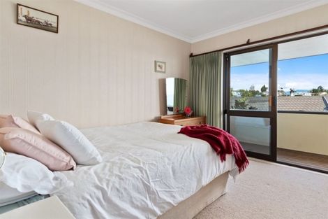 Photo of property in 1 Ruamoana Place, Omokoroa, 3114