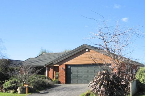 Photo of property in 22 Chesterfield Place, Rototuna, Hamilton, 3210