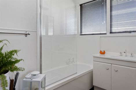 Photo of property in 183 West Belt, Rangiora, 7400