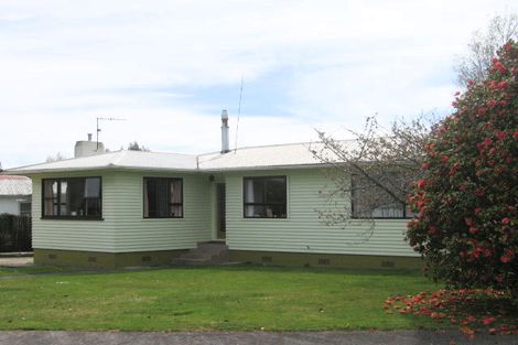 Photo of property in 2 Delphi Place, Sunnybrook, Rotorua, 3015
