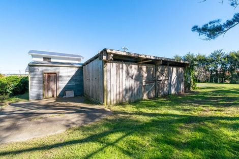 Photo of property in 42 Rimmer Road, Helensville, 0875