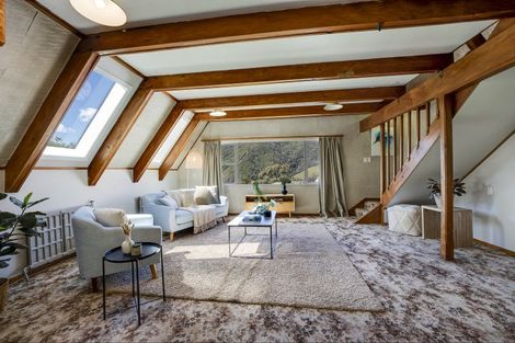 Photo of property in 5 Main Road, Havelock, 7100