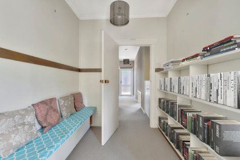 Photo of property in 9 Hursthouse Street, Vogeltown, New Plymouth, 4310