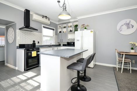 Photo of property in 5 Rose Street, Maeroa, Hamilton, 3200