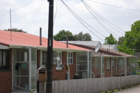 Photo of property in 164a Blockhouse Bay Road, Avondale, Auckland, 0600