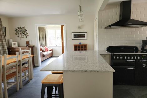 Photo of property in 42 Pigeon Valley Road, Wakefield, 7025