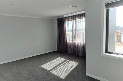 Photo of property in 9 Buddle Road, Paerata, 2124