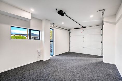 Photo of property in 16 Woodford Avenue, Brookfield, Tauranga, 3110