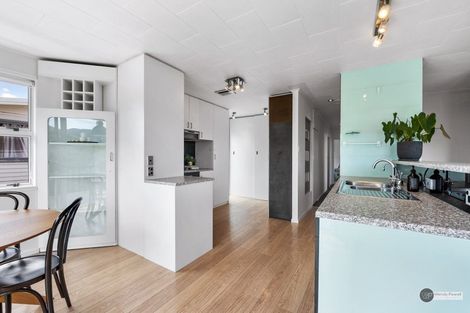 Photo of property in 117 Major Drive, Kelson, Lower Hutt, 5010