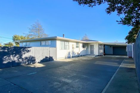 Photo of property in 76 Victoria Street, Carterton, 5713