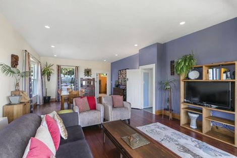 Photo of property in 12 Highbury Road, Highbury, Wellington, 6012