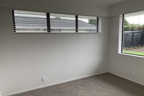 Photo of property in 16b Awatea Avenue, Paraparaumu, 5032