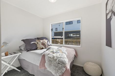 Photo of property in 2/25 Tawa Road, Te Atatu Peninsula, Auckland, 0610