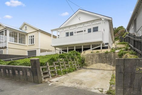Photo of property in 5 Arawa Road, Hataitai, Wellington, 6021