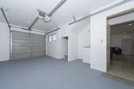 Photo of property in 9 Lockington Avenue, Henderson, Auckland, 0612