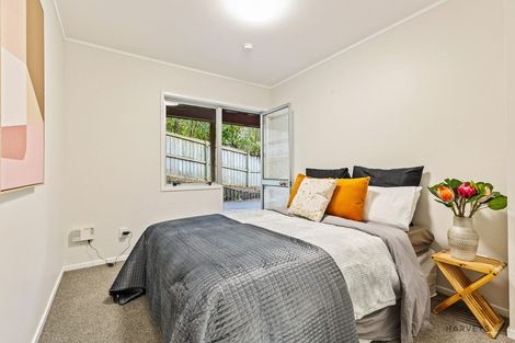 Photo of property in 1d Nandana Drive, Glen Eden, Auckland, 0602