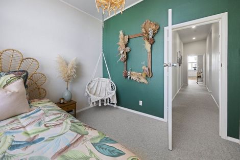 Photo of property in 326 South Road, Hawera, 4610