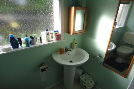 Photo of property in 2/17a Kitchener Road, Sandringham, Auckland, 1025