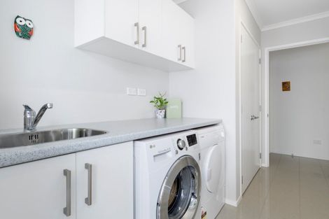 Photo of property in 16 Saint Michaels Avenue, Bethlehem, Tauranga, 3110