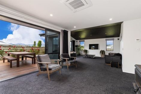 Photo of property in 8 Quinnat Street, Albert Town, Wanaka, 9305