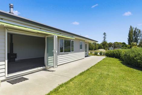 Photo of property in 1 Te Naihi Place, Paraparaumu, 5032